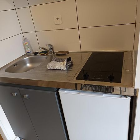 Studio Vert Tout Equipe Wifi Le Creusot Εξωτερικό φωτογραφία